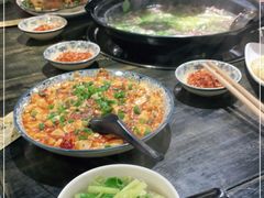 -乐山食古香跷脚牛肉