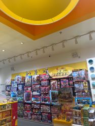 -乐高授权专卖店(朝阳大悦城店)