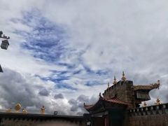 -噶丹松赞林寺