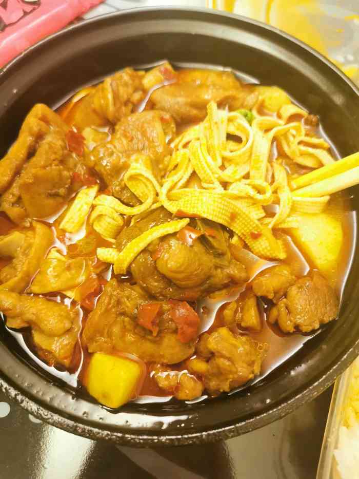超鸡有料·火锅鸡米饭(漕溪路店)-"叫得外卖,图片和实物一点都不符