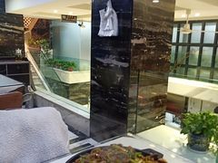 -嘎吧锅私家菜馆(新村十区店)