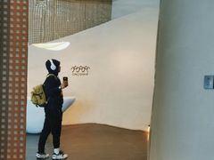 -涨巢·潮玩水疗局