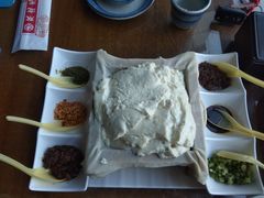 -95号酱骨·一块豆腐(展春园西路店)