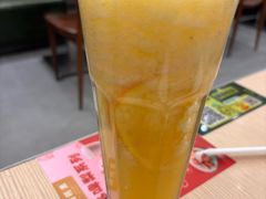 -佰搭果·广式茶餐厅(西华路店)