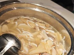 -三个椰子·现砍椰子鸡(金源CBD店)