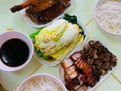 -香辉食馆(新兴路店)