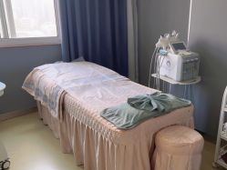 -南京健丽·去眼袋医疗美容机构