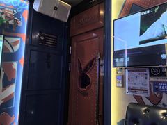 -UK派对KTV(日月广场店)