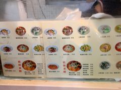 -红鼻子桂林米粉(金唐新光界店)