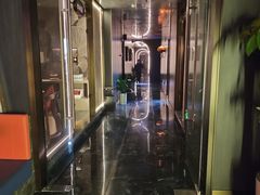 -龍栖足道(瑶海闽商国贸店)