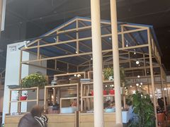 -渝信川菜 · 川味家常菜(财富购物中心店)