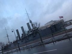 -阿芙乐尔号巡洋舰