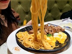 -东方豪客牛排意面披萨(玉函银座店)