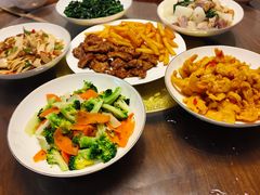 -天鹅到家·保姆月嫂育儿嫂(蔚蓝海岸店)