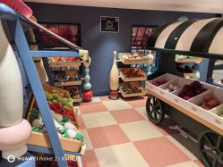 -奈尔宝·儿童乐园·亲子餐厅(华采天地店)