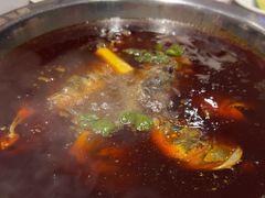 -忘情水鱼头·鲜鱼火锅(滨江中路店)