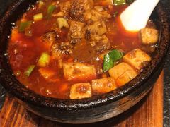 -万重锦·人文川菜馆(骡马市店)