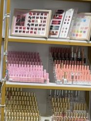 -尤米一站式美甲美睫