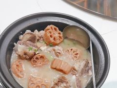 -沪华海鲜大酒楼(南汇店)