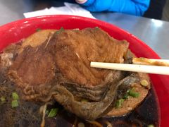 -易记皮肚面(明瓦廊店)