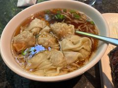 鲜虾蟹籽馄饨-小城故事·地道宁波味(月湖盛园店)