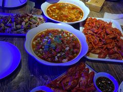 -二钳洞庭虾蟹·江湖菜(成都鹭岛店)
