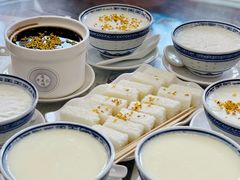 -周大娘牛乳(旧寨古村总店)