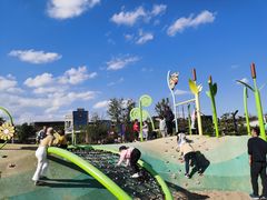 -季高兔窝窝亲子园(上海薰衣草公园店)