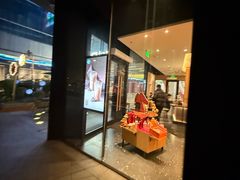 -星巴克臻选(上海长风大悦城店)