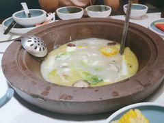 -鲜念蒸汽石锅鱼(红山6979店)