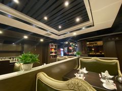 卡座-老牌坊鲁菜名店(美莲广场店)