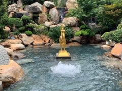 -七彩云南古滇温泉山庄