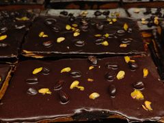 -HOT CRUSH趁热集合·现烤面包(环球港店)