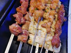 小柒羊肉串-钳小柒·小龙虾蓝龙王烧烤夜宵(长寿路店)