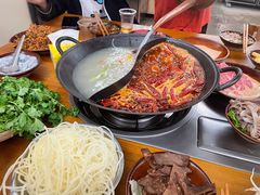 -阳阳老火锅(小南门店)