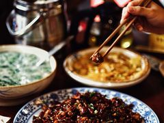 黄桷树辣子鸡-黄桷树曹家私房菜(江与城店)