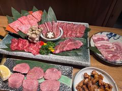 -炼火烤肉店
