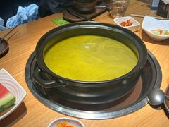 -一朵菌·野生菌探索家火锅(南亚店)