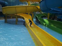 -青岛东方影都融创水世界