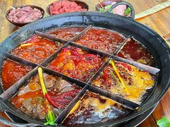 -正南齊北重庆老火锅(光华村直营店)
