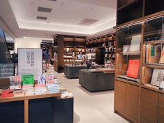 -茑屋书店(天目里店)