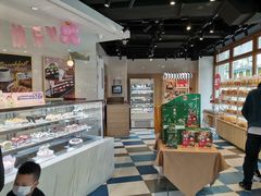 -85度C(生甜甜圈研究工坊·上海平凉店)