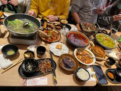 -川堂风·跷脚牛肉·乐山爆炒(宝山日月光店)