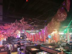 -路边边.炒菜烧烤.音乐餐厅(良乡长虹店)