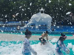 -青年湖公园水上世界