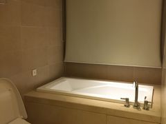-扬州东关街文昌阁桔子水晶酒店