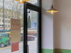 -三花屋 Mihhanaya