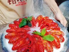 -钳小柒·小龙虾蓝龙王烧烤夜宵(长寿路店)