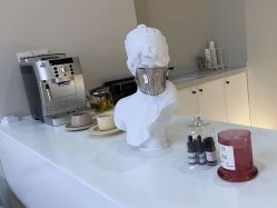 -VE专注问题肌·赛诺龙&科学美肤中心