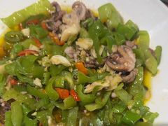 -赶海部落海鲜城(海阳路店)